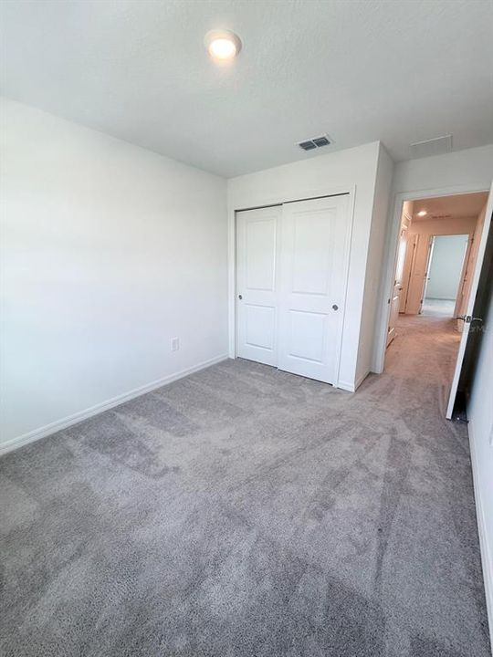 В аренду: $1,900 (3 спален, 2 ванн, 1407 Квадратных фут)