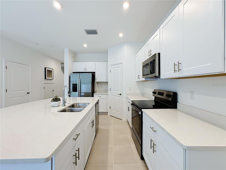 En Venta: $500,000 (3 camas, 2 baños, 1597 Pies cuadrados)