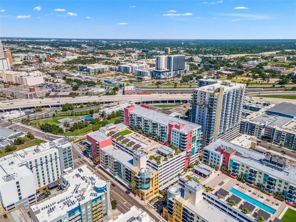For Sale: $619,000 (2 beds, 2 baths, 1366 Square Feet)