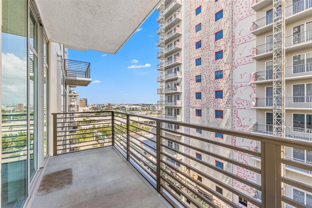 For Sale: $619,000 (2 beds, 2 baths, 1366 Square Feet)