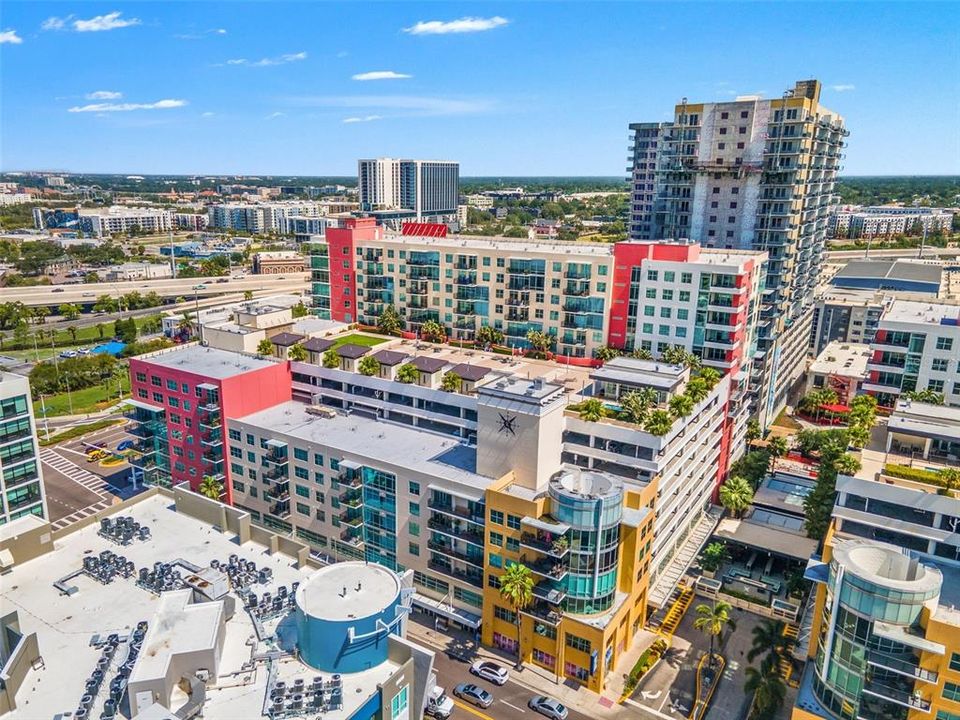 For Sale: $619,000 (2 beds, 2 baths, 1366 Square Feet)