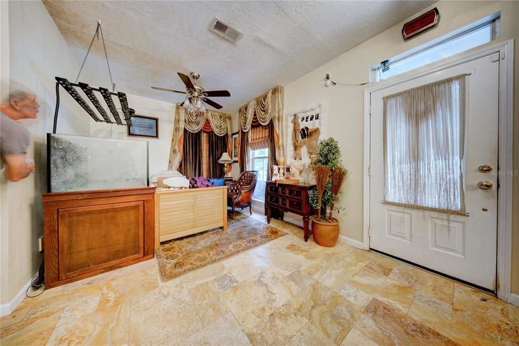 For Sale: $895,000 (4 beds, 2 baths, 2305 Square Feet)