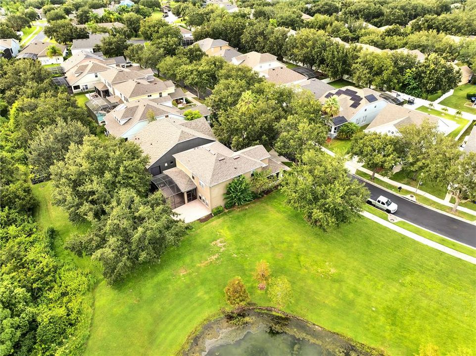 En Venta: $715,000 (3 camas, 2 baños, 2720 Pies cuadrados)
