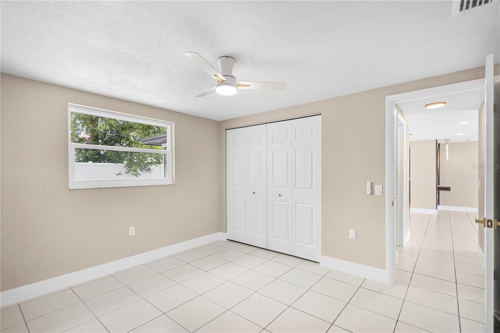 For Sale: $295,000 (3 beds, 2 baths, 1298 Square Feet)