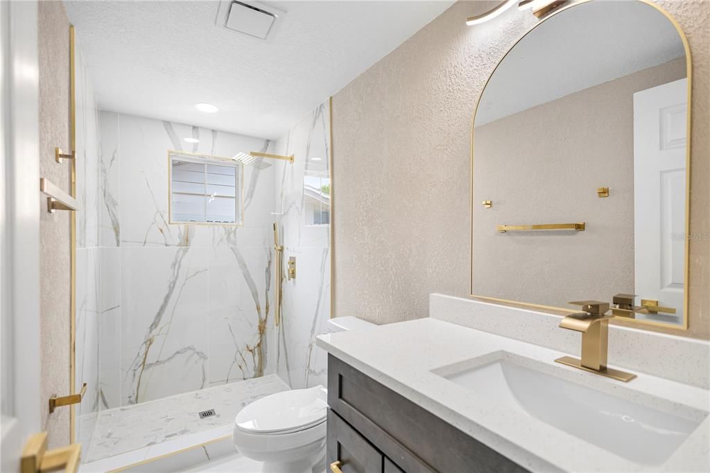 For Sale: $295,000 (3 beds, 2 baths, 1298 Square Feet)