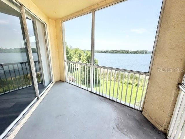 For Rent: $1,950 (2 beds, 2 baths, 1111 Square Feet)