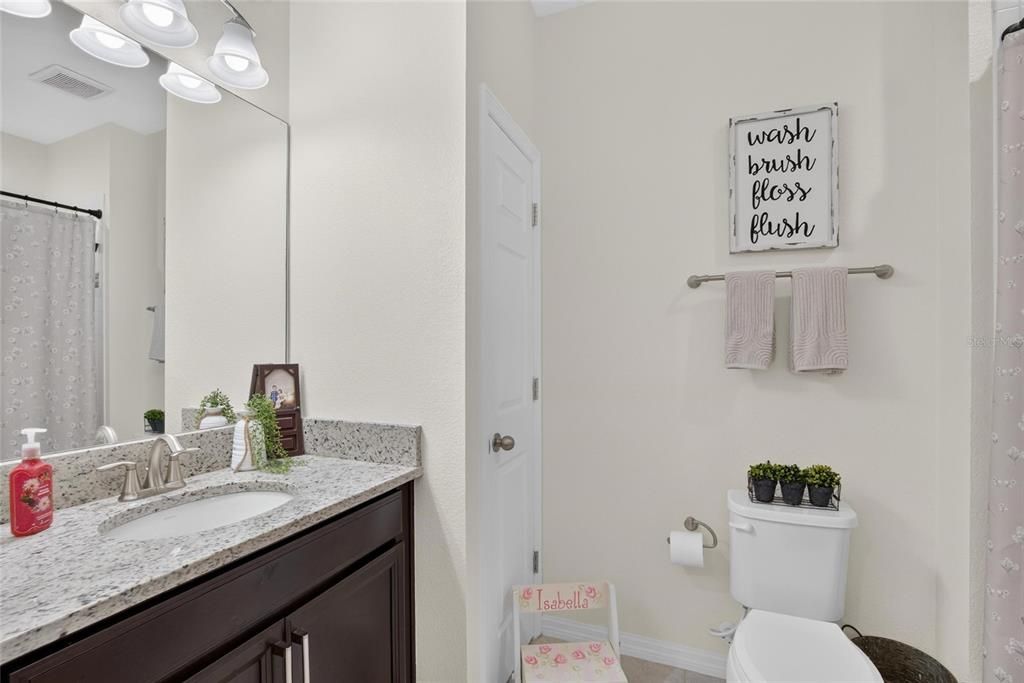 For Sale: $350,000 (3 beds, 2 baths, 1748 Square Feet)