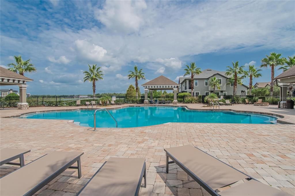 For Sale: $350,000 (3 beds, 2 baths, 1748 Square Feet)