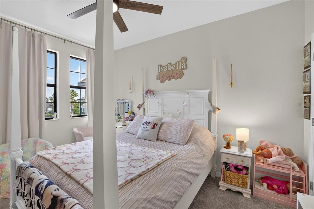 For Sale: $350,000 (3 beds, 2 baths, 1748 Square Feet)