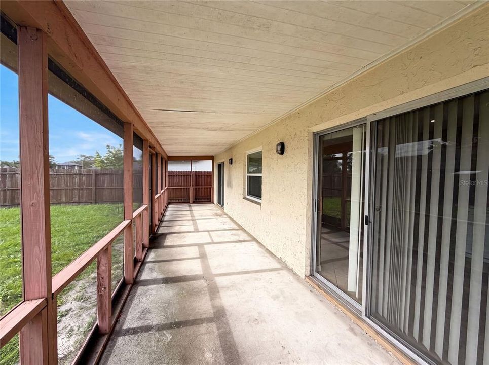 En Venta: $296,000 (2 camas, 2 baños, 987 Pies cuadrados)