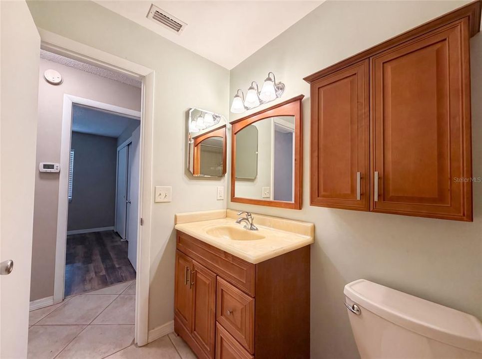 En Venta: $296,000 (2 camas, 2 baños, 987 Pies cuadrados)