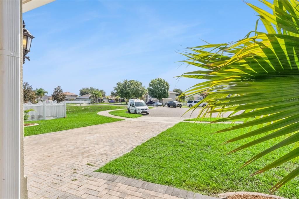 For Sale: $534,900 (4 beds, 2 baths, 3111 Square Feet)