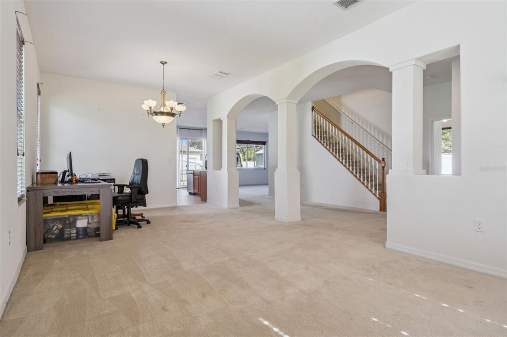 For Sale: $534,900 (4 beds, 2 baths, 3111 Square Feet)
