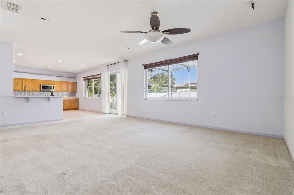For Sale: $534,900 (4 beds, 2 baths, 3111 Square Feet)