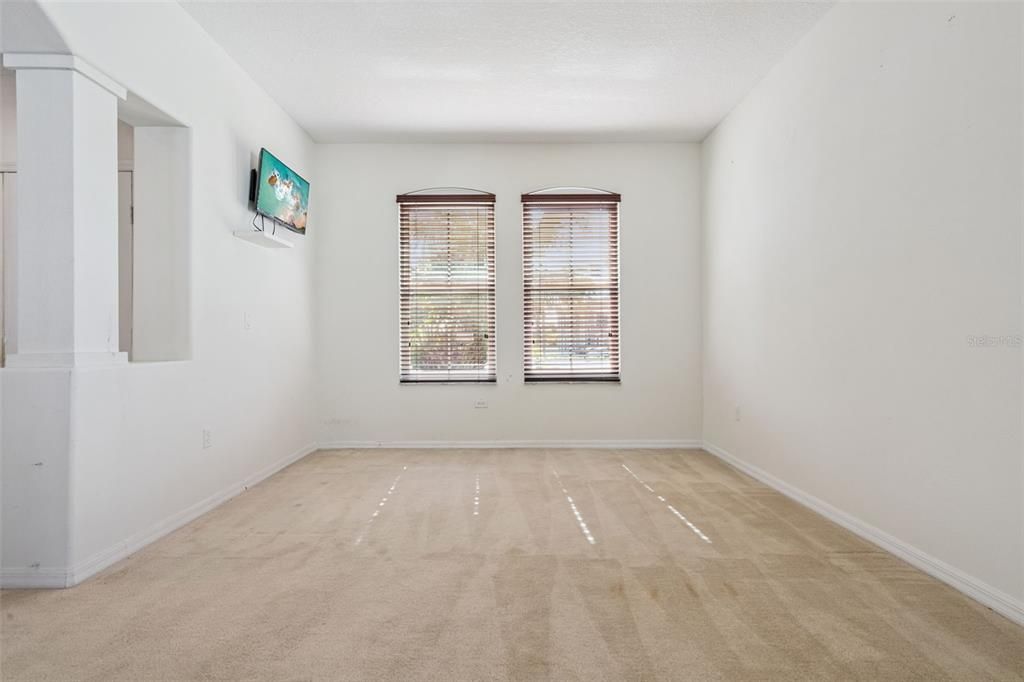 For Sale: $534,900 (4 beds, 2 baths, 3111 Square Feet)
