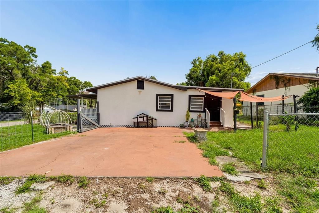 На продажу: $330,000 (3 спален, 2 ванн, 1024 Квадратных фут)