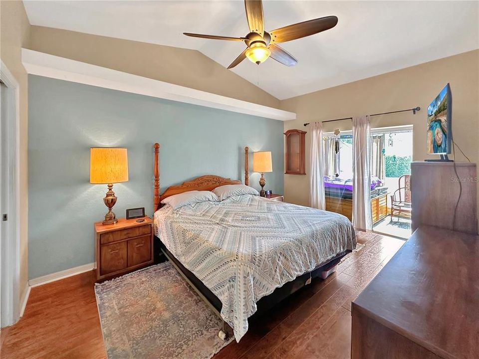 En Venta: $398,000 (3 camas, 2 baños, 1440 Pies cuadrados)