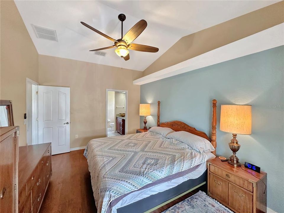 En Venta: $398,000 (3 camas, 2 baños, 1440 Pies cuadrados)