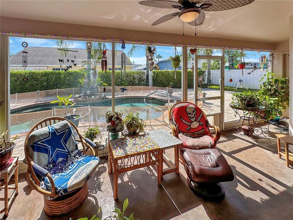 En Venta: $398,000 (3 camas, 2 baños, 1440 Pies cuadrados)