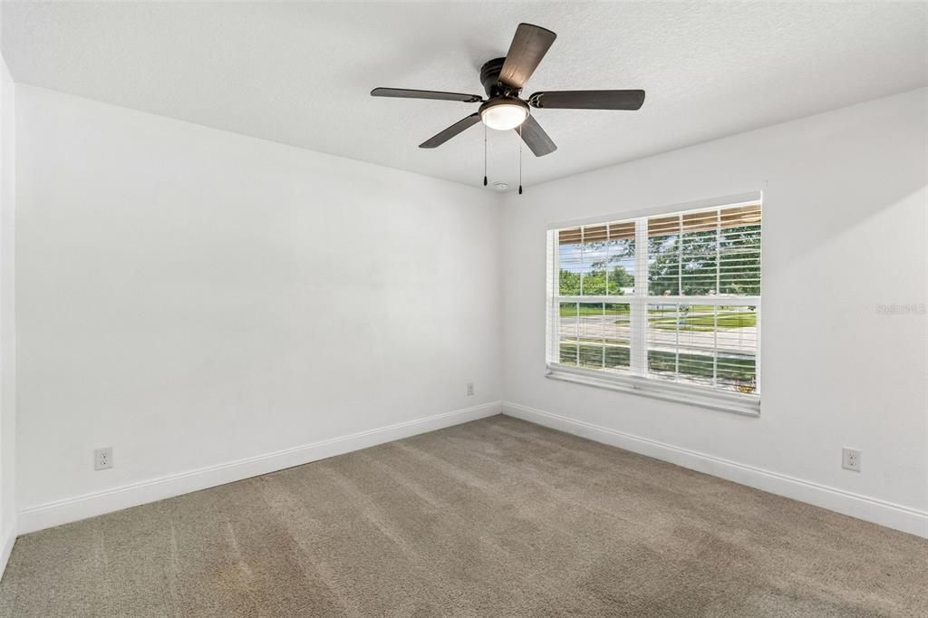For Rent: $2,650 (3 beds, 2 baths, 1395 Square Feet)