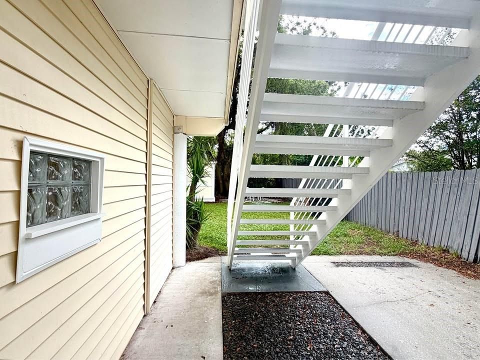 En Venta: $409,900 (3 camas, 2 baños, 1201 Pies cuadrados)