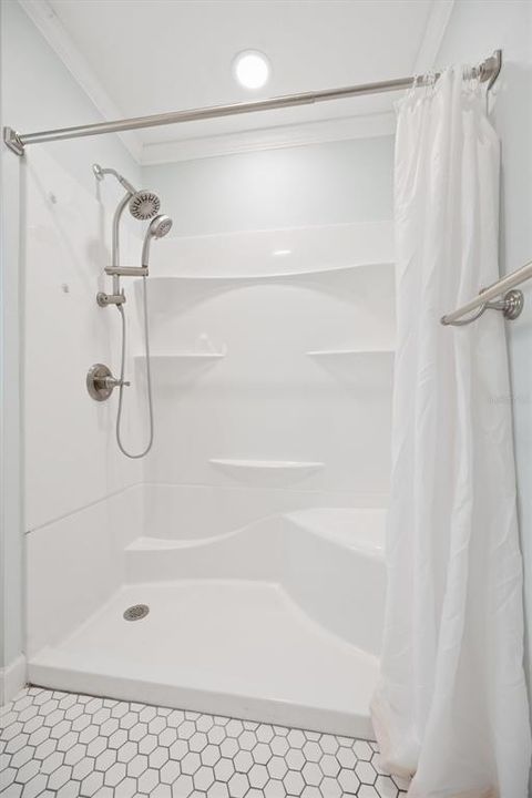 На продажу: $429,900 (3 спален, 3 ванн, 1961 Квадратных фут)