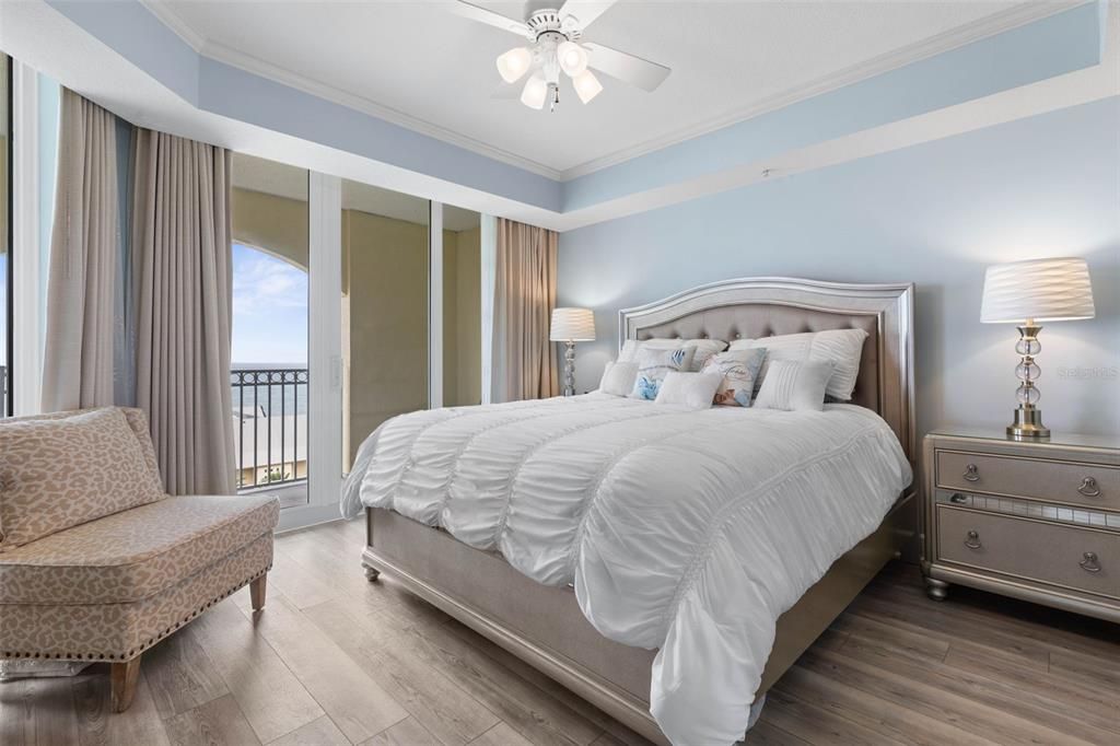 На продажу: $945,000 (3 спален, 3 ванн, 1818 Квадратных фут)