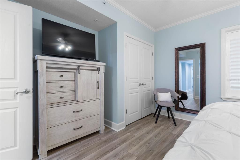 На продажу: $945,000 (3 спален, 3 ванн, 1818 Квадратных фут)