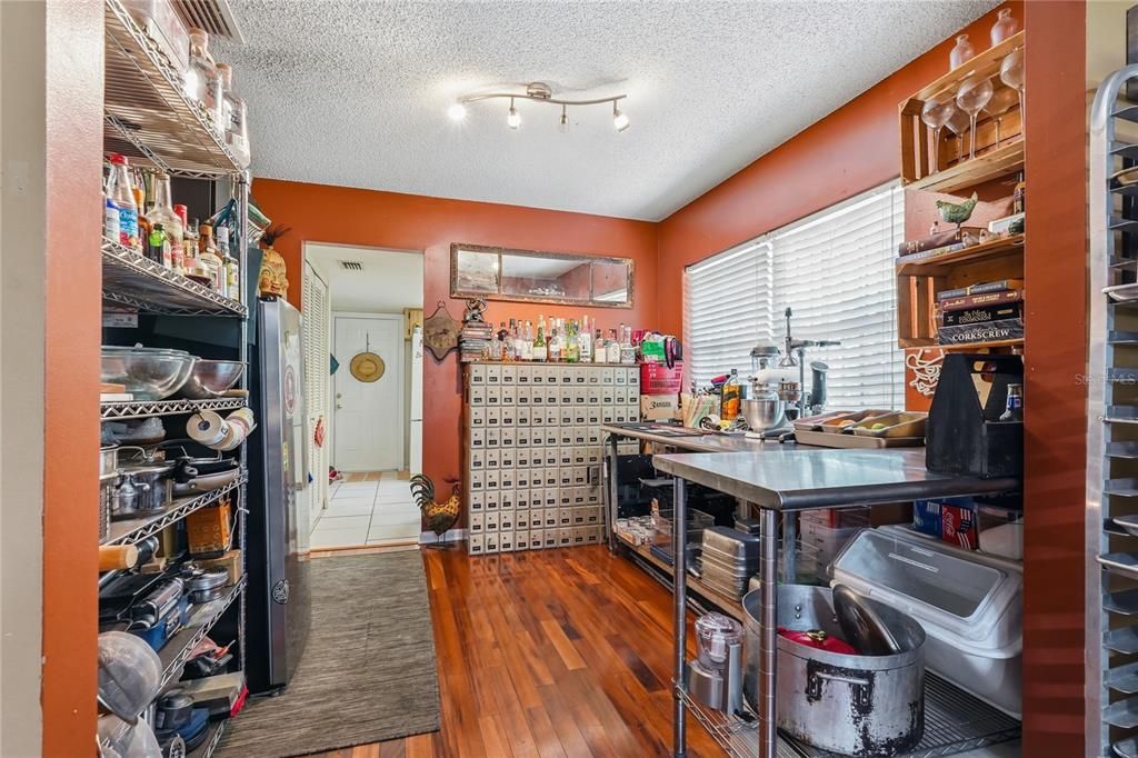 En Venta: $349,900 (2 camas, 2 baños, 1288 Pies cuadrados)