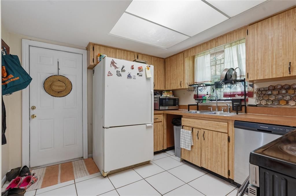 En Venta: $349,900 (2 camas, 2 baños, 1288 Pies cuadrados)