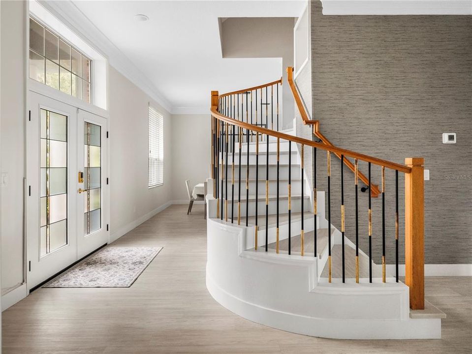 En Venta: $2,499,999 (5 camas, 4 baños, 4532.5 Pies cuadrados)