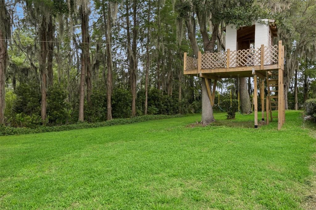 En Venta: $2,499,999 (5 camas, 4 baños, 4532.5 Pies cuadrados)