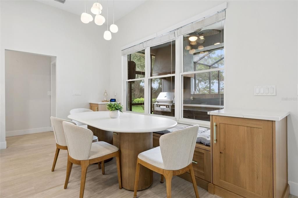 En Venta: $2,499,999 (5 camas, 4 baños, 4532.5 Pies cuadrados)
