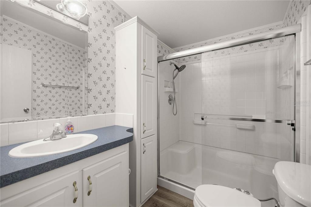 На продажу: $225,000 (2 спален, 2 ванн, 1367 Квадратных фут)