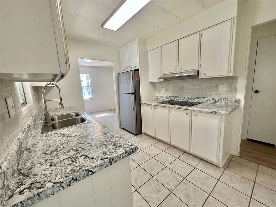 For Sale: $119,000 (2 beds, 2 baths, 1320 Square Feet)
