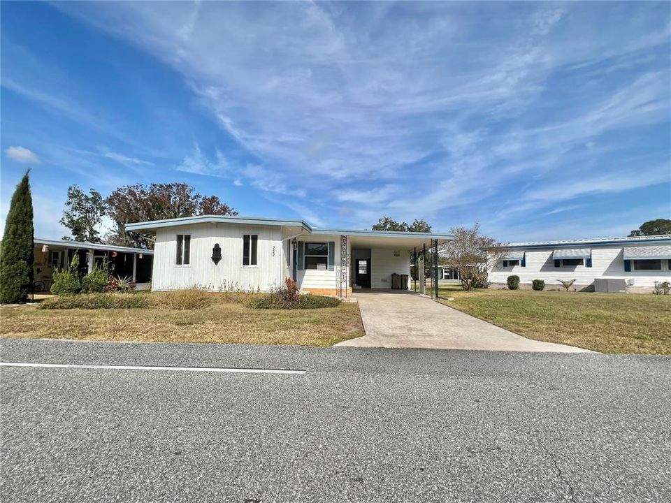For Sale: $119,000 (2 beds, 2 baths, 1320 Square Feet)