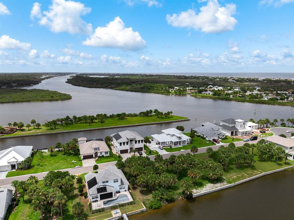 待售: $263,900 (0.26 acres)