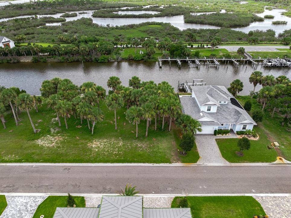 待售: $263,900 (0.26 acres)