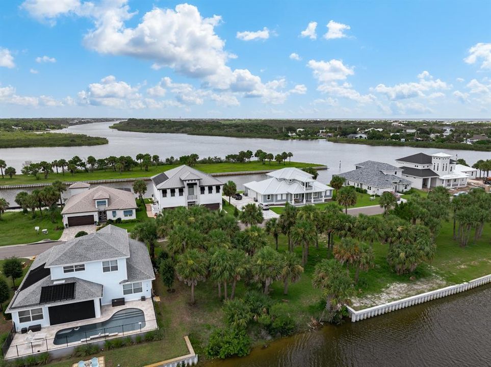 待售: $263,900 (0.26 acres)