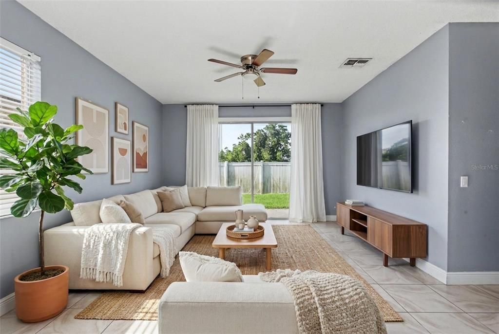 Active With Contract: $359,888 (4 beds, 2 baths, 1972 Square Feet)