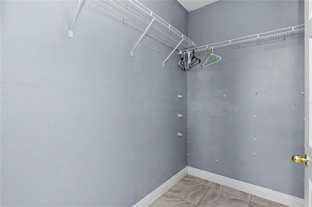 Active With Contract: $359,888 (4 beds, 2 baths, 1972 Square Feet)