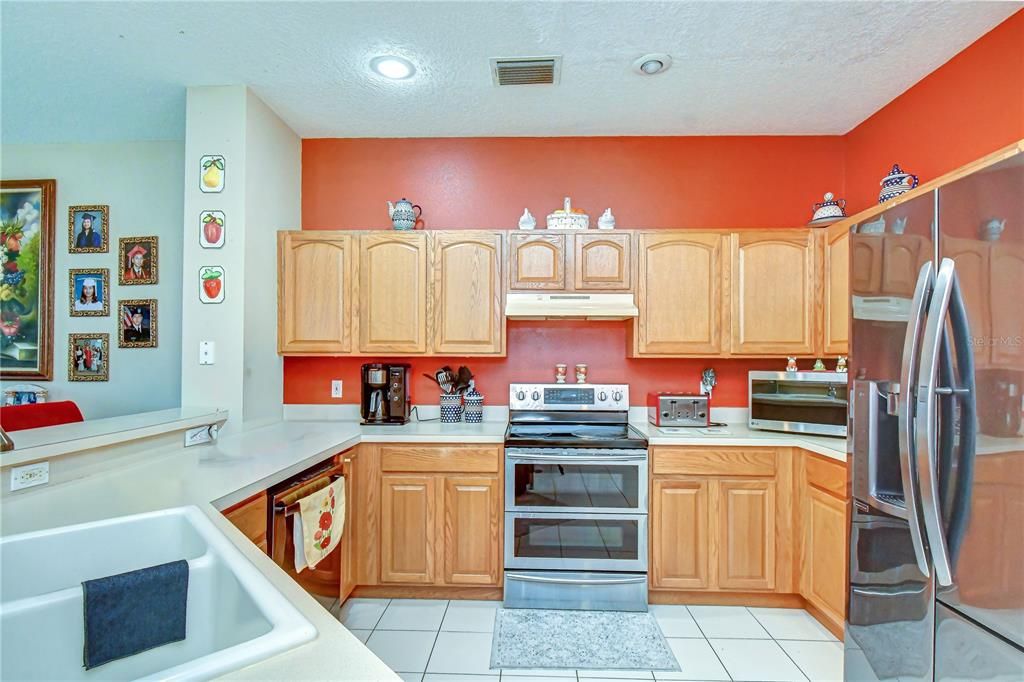 En Venta: $615,000 (5 camas, 4 baños, 3091 Pies cuadrados)
