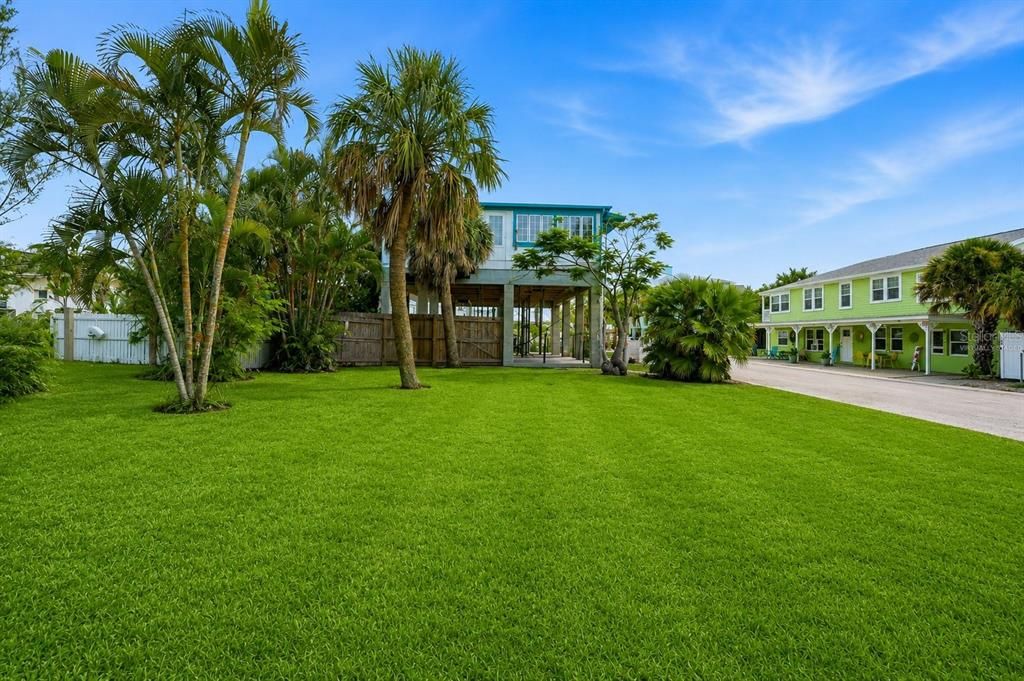 For Sale: $389,000 (0.07 acres)