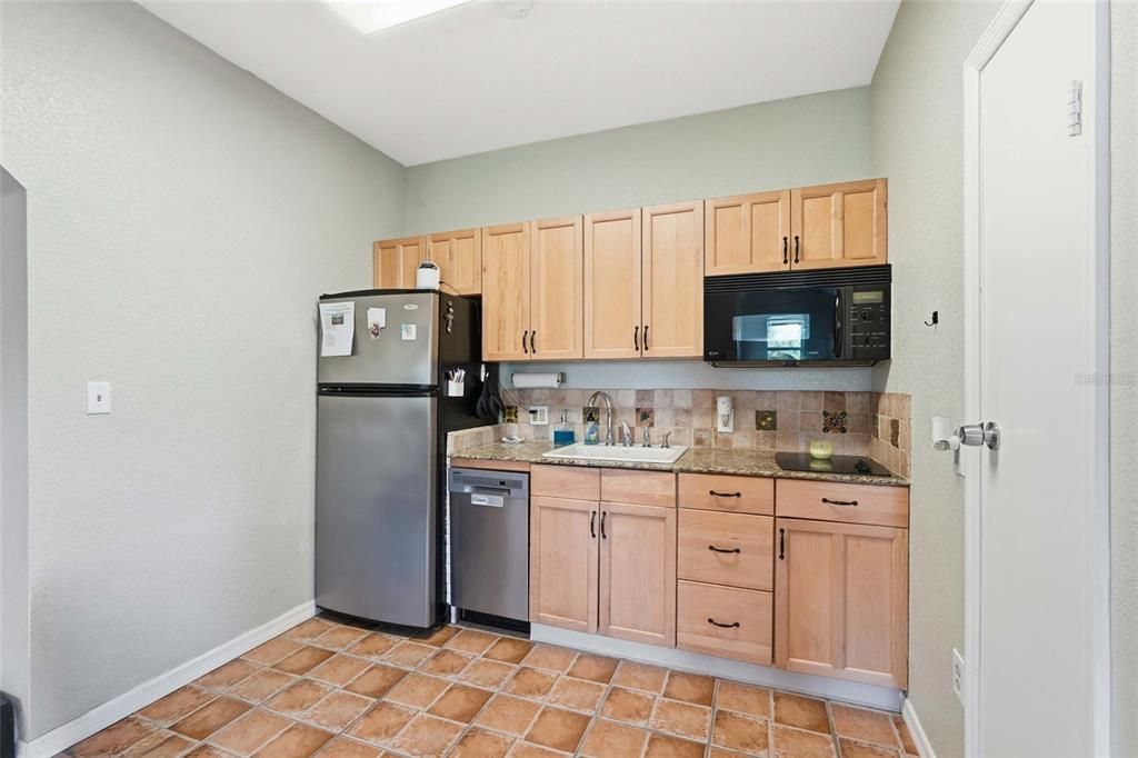 En Venta: $1,290,000 (5 camas, 4 baños, 3338 Pies cuadrados)