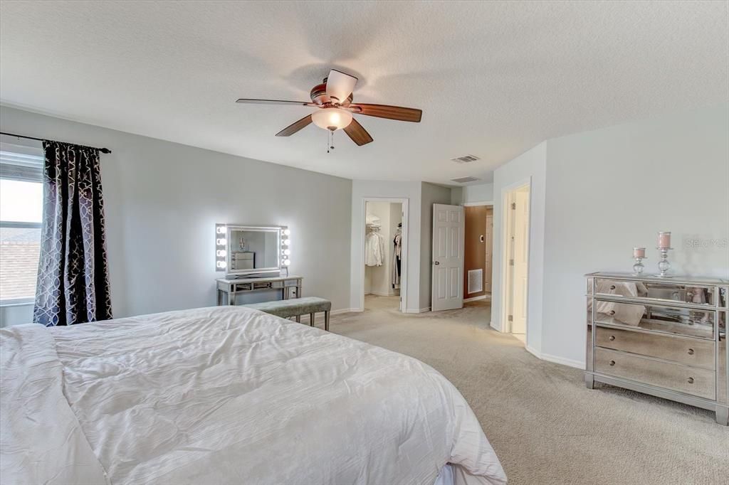 For Sale: $499,000 (3 beds, 2 baths, 2445 Square Feet)
