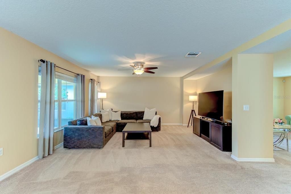 For Sale: $499,000 (3 beds, 2 baths, 2445 Square Feet)