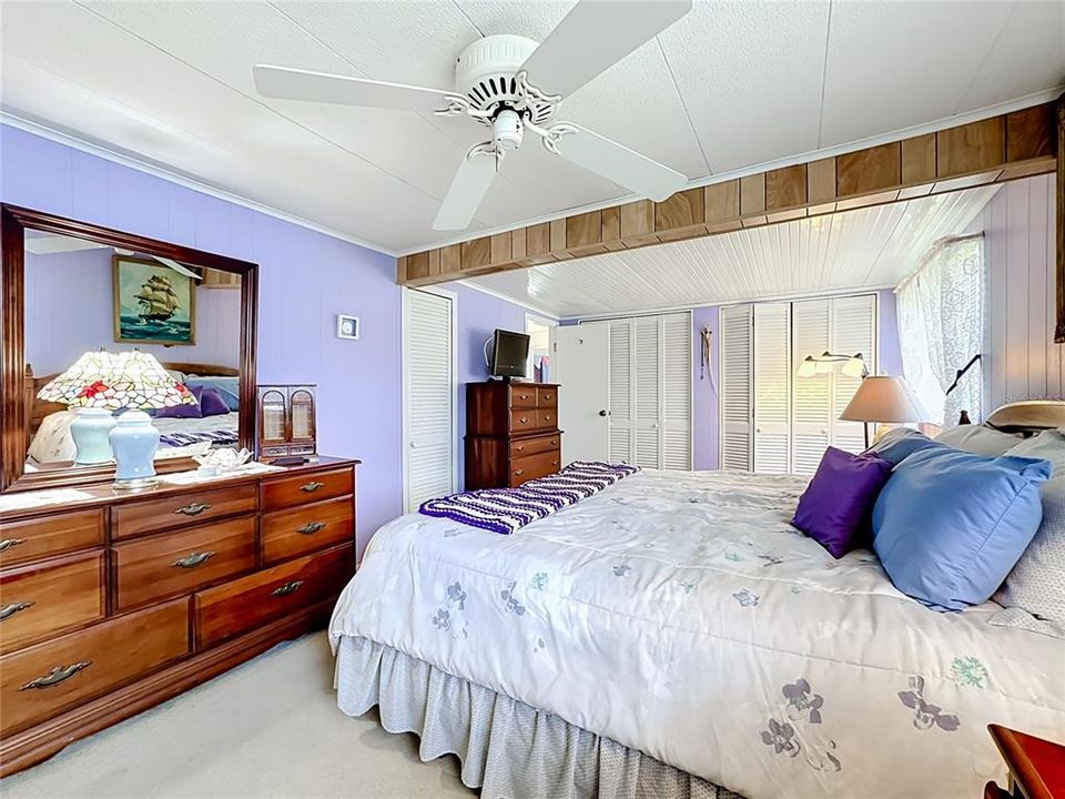 For Sale: $129,900 (3 beds, 2 baths, 1280 Square Feet)