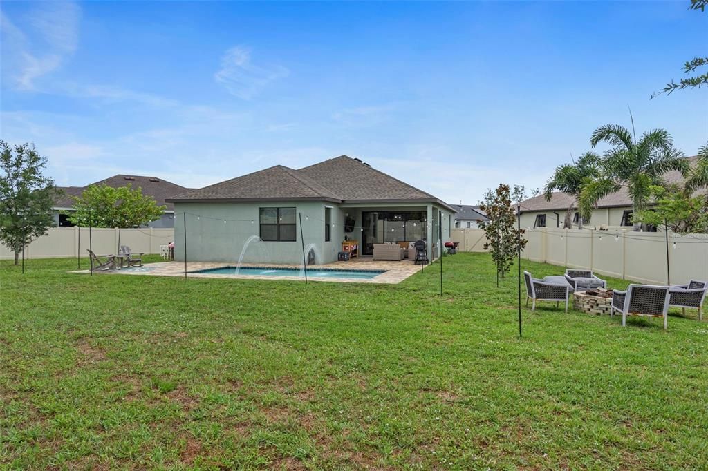 На продажу: $589,999 (3 спален, 2 ванн, 1953 Квадратных фут)