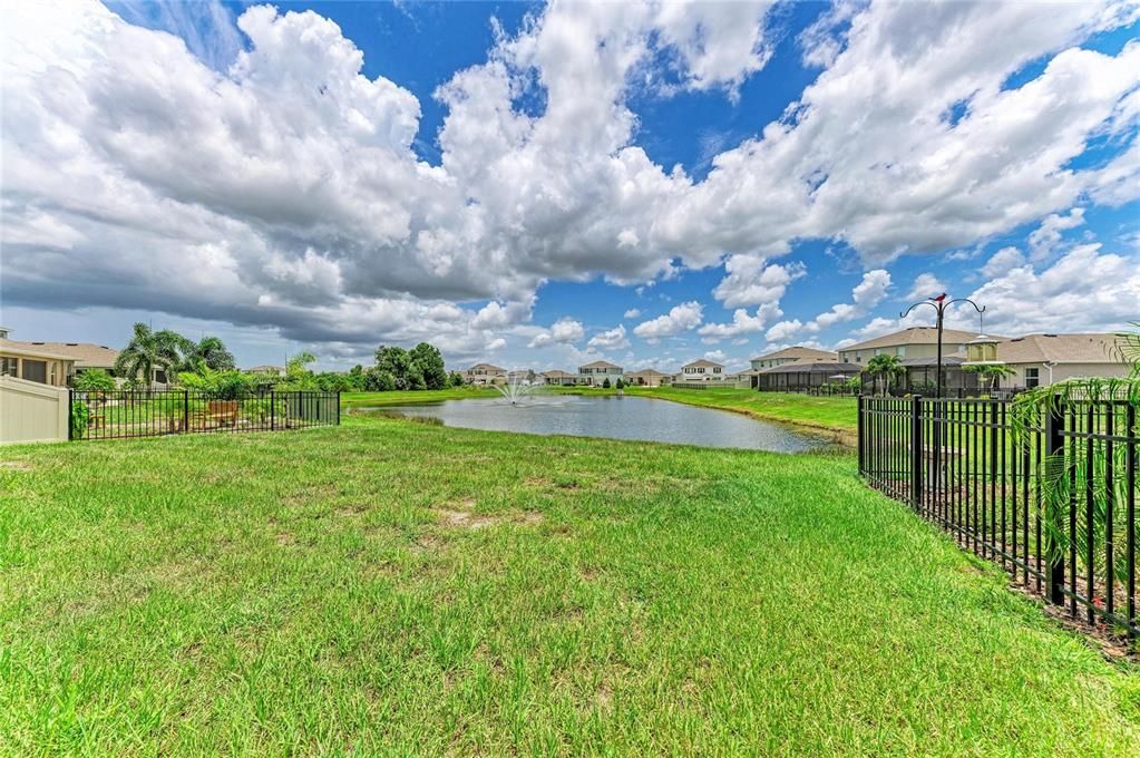 For Rent: $3,000 (4 beds, 2 baths, 2044 Square Feet)