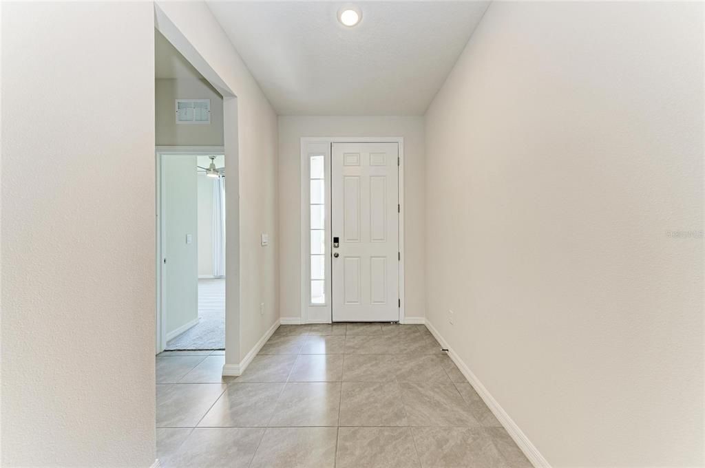 For Rent: $3,000 (4 beds, 2 baths, 2044 Square Feet)